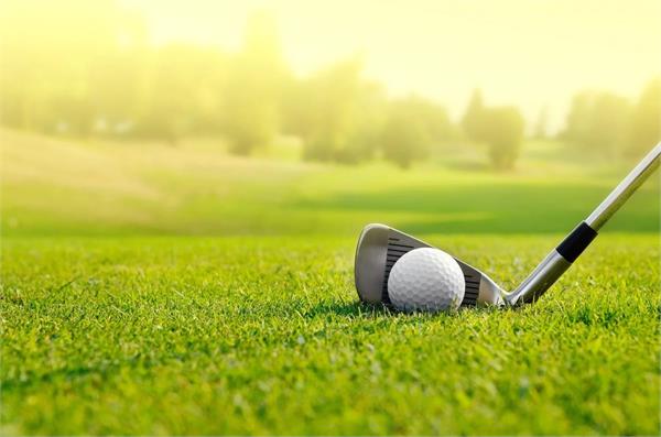 tweisha won the golf title