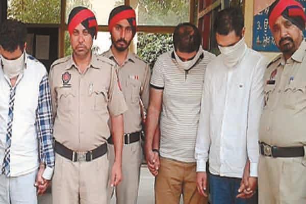 3 iranian nationals arrested for tourist visa  stolen   2100