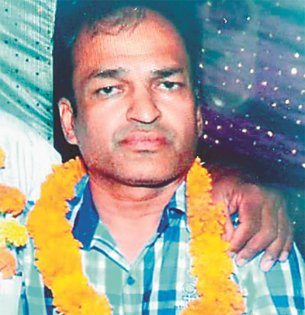 one killed  three injured  a speeding taxi came down