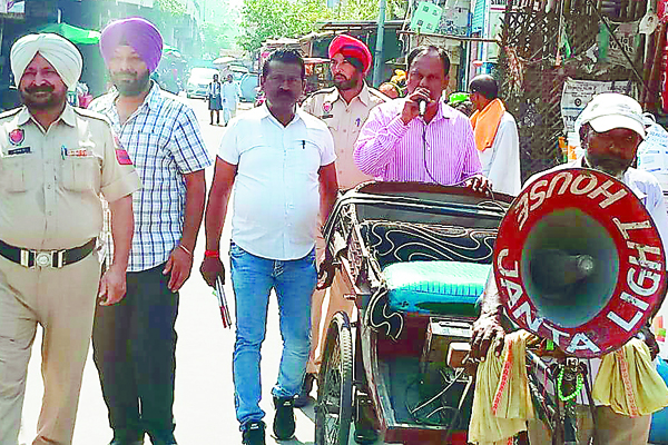 ਬੱਸ ਸਟੈਂਡ ਦੀ ਕੰਧ ਨਾਲ ਕਬਜ਼ਾ ਕਰ ਕੇ ਬੈਠੇ 80 ਦੁਕਾਨਦਾਰਾਂ ਨੂੰ ਵਾਰਨਿੰਗ ਜਾਰੀ