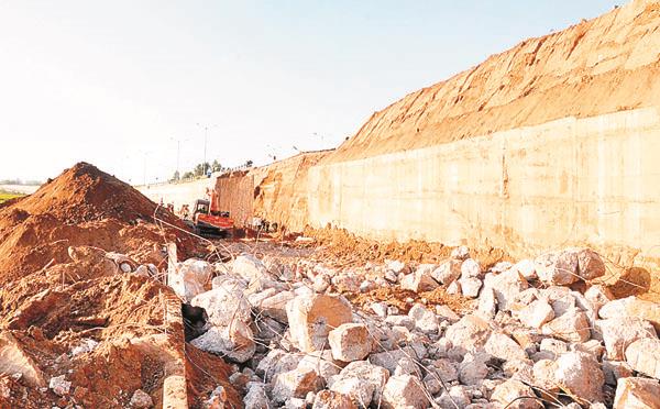 4 million pieces fall on the part of south bypass 