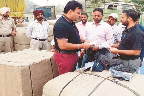 excise mobile wing hosiery 2 truck caught