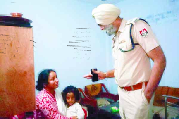 ਹੈਲੋ ਕੰਟਰੋਲ ਰੂਮ, ਮੈਂ ਆਪਣੀ ਬੱਚੀ ਨੂੰ ਮਾਰ ਦਿੱਤਾ ਹੈ!