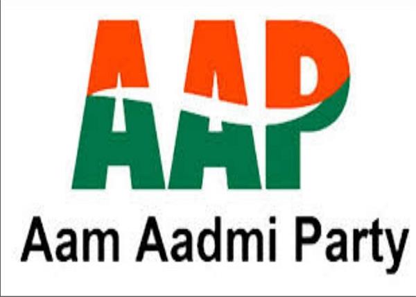 women officers  chandigarh  aam aadmi party