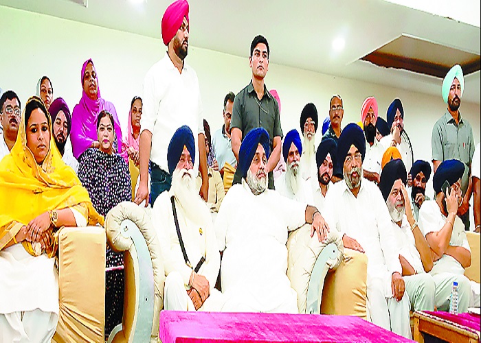 ਅਕਾਲੀ ਦਲ ਨੂੰ ਬਦਨਾਮ ਕਰਨ ਵਾਲੀ ਕਾਂਗਰਸ ਕਦੇ ਸਿੱਖਾਂ ਦੀ ਹਿਤੈਸ਼ੀ ਨਹੀਂ ਹੋ ਸਕਦੀ : ਸੁਖਬੀਰ