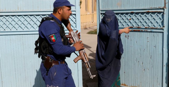 ਬੰਬ ਧਮਾਕਿਆਂ ਨਾਲ ਦਹਿਲਿਆ ਅਫਗਾਨਿਸਤਾਨ, ਪੋਲਿੰਗ ਬੂਥ ਬਣੇ ਨਿਸ਼ਾਨੇ