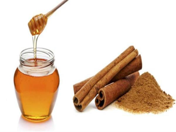 use of honey and cinnamon