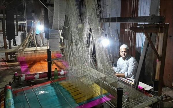 the banarasi silk industry also faces problems
