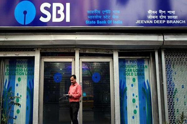 SBI ਸਮੇਤ ਦੇਸ਼ ਦੇ 4 ਸਭ ਤੋਂ ਵੱਡੇ ਬੈਂਕਾਂ ਨੇ ਕਰਜ਼ ਕੀਤਾ ਮਹਿੰਗਾ