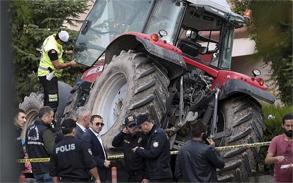 turkish police killed the tractor driver show at the israeli embassy