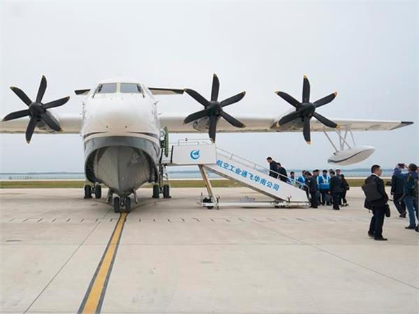 china successfully tested the world s largest amphibious ship