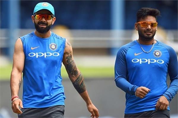 virat kohli dinesh karthik rishab pant