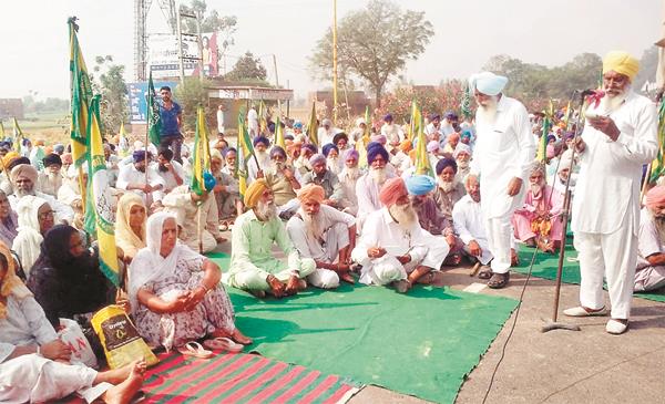 farmers   highway jam on the increase in the quantity