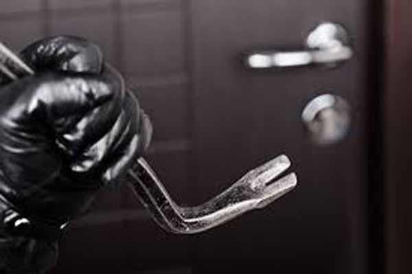 the cash and jewelery stolen