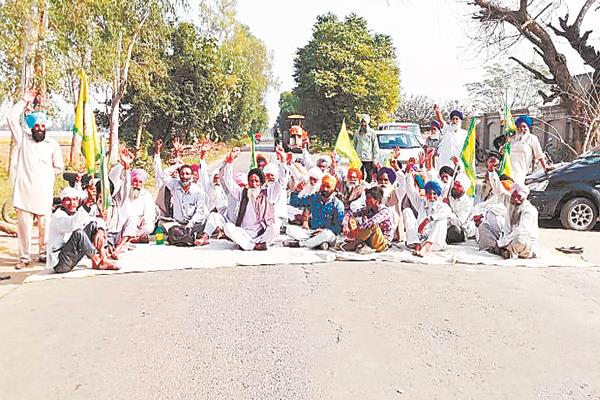 bharti kisan union ekta chakka jam