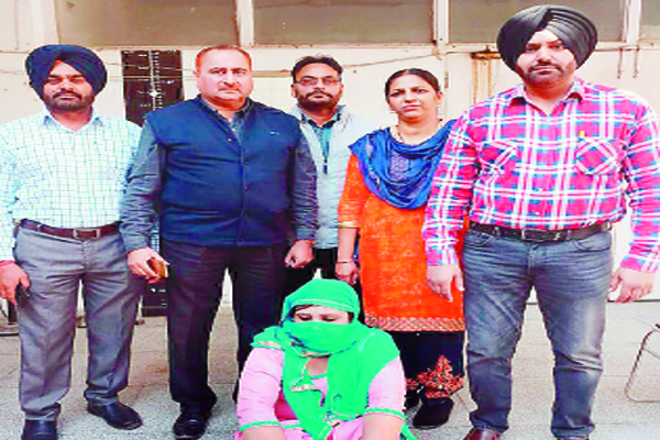 ਭਗੌਡ਼ਾ ਕਰਾਰ ਦਿੱਤੀ ਅੌਰਤ ਕਾਬੂ