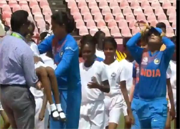 harmanpreet kaur
