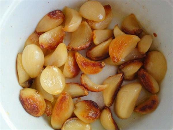 roasted garlic brings