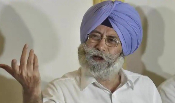 ਅੰਮ੍ਰਿਤਸਰ ਧਮਾਕਾ : ਫੌਜ ਮੁਖੀ ਨਾਲ ਤਾਰ ਜੋੜਨ 'ਤੇ ਫੂਲਕਾ ਨੇ ਮੰਗੀ ਮੁਆਫੀ