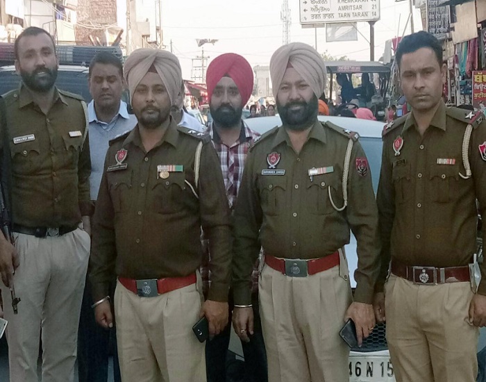 ਰਿਵਾਲਵਰ ਤੇ 4 ਕਾਰਤੂਸਾਂ ਸਣੇ 2 ਨੌਜਵਾਨ ਕਾਬੂ