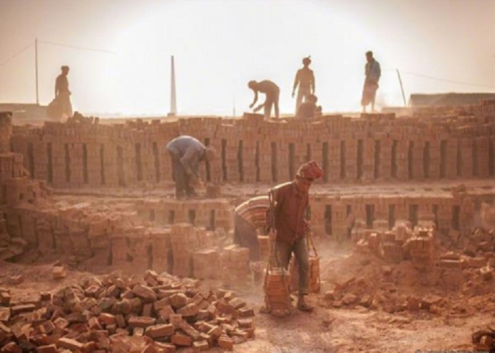 ਭੱਠਿਆਂ ਖਿਲਾਫ ਹਾਈ ਕੋਰਟ ''ਚ ਪਟੀਸ਼ਨ ਦਾਇਰ