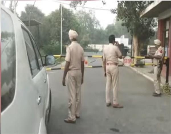 amritsar  gndu  youth