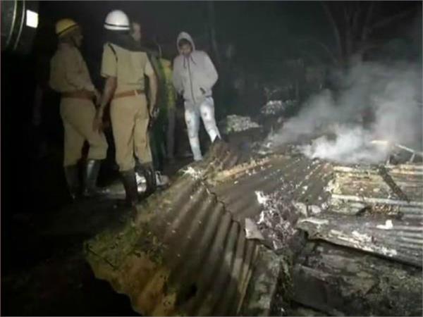 fire in delhi  s rohini