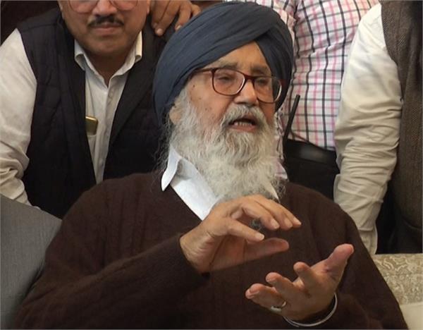 parkash singh badal  chautala family  congress