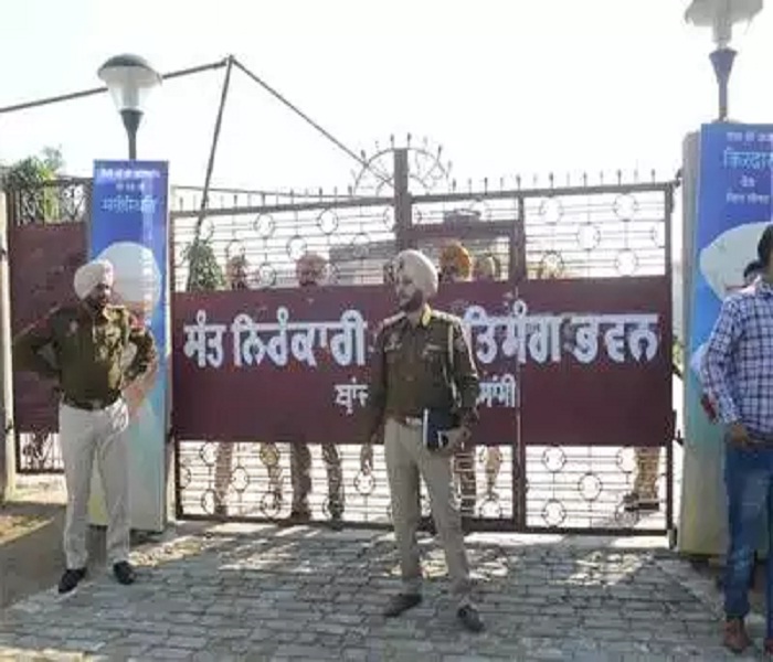 ਪਾਕਿ ਨੇ ਅੰਮ੍ਰਿਤਸਰ ਬੰਬ ਧਮਾਕੇ ''ਚ ਆਪਣਾ ਹੱਥ ਹੋਣ ਤੋਂ ਕੀਤਾ ਇਨਕਾਰ