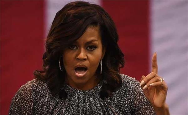 michelle obama would never forgive donald trump birther conspiracy
