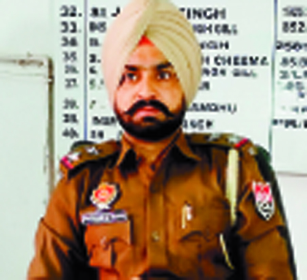 ਕਿਲੋ ਅਫੀਮ ਸਣੇ ਨਾਬਾਲਗ ਕਾਬੂ , 1 ਫਰਾਰ