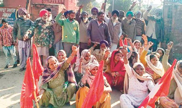 demonstration by dalit families before the police station