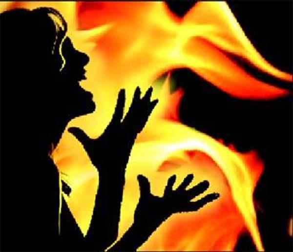 boy burnt the girl alive after opposing the molestation