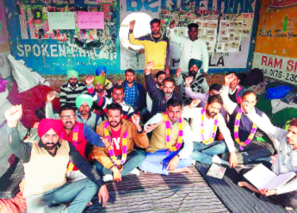 ਕਿਸਾਨ ਯੂਨੀਅਨ ਦੇ ਸਹਿਯੋਗ ਨਾਲ ਸੰਘਰਸ਼ ਤੇਜ਼ ਕਰਾਂਗੇ : ਆਗੂ