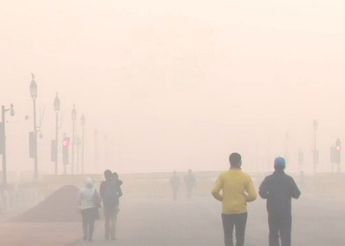 ਦਿੱਲੀ ਸਮੇਤ ਪੂਰਾ ਉੱਤਰੀ ਭਾਰਤ ਭਿਆਨਕ ਠੰਡ ਦੀ ਲਪੇਟ ''ਚ