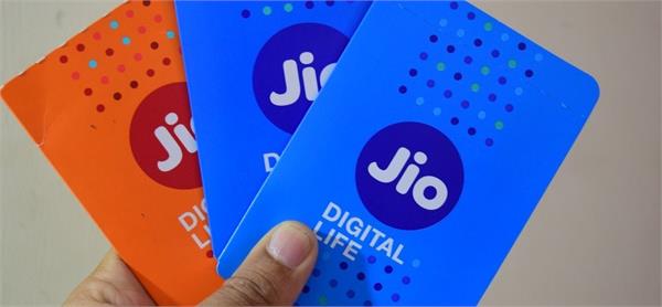 jio tops 4g download speed chart  idea in upload  trai