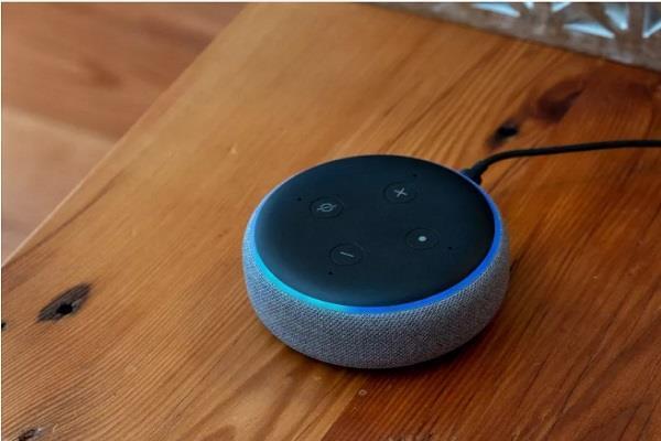 amazon shares 1 700 alexa recordings of a man with a stranger