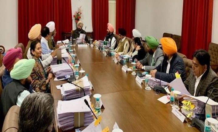 ਪੰਜਾਬ ਕੈਬਨਿਟ ਦੀ ਮੀਟਿੰਗ 'ਚ 'ਕਰਤਾਰਪੁਰ ਲਾਂਘੇ' 'ਤੇ ਵਿਸ਼ੇਸ਼ ਮਤਾ ਪਾਸ