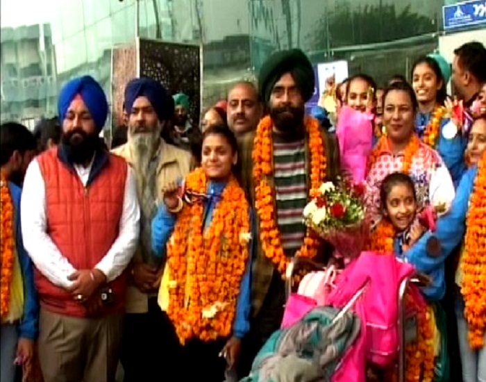 ਦੁਬਈ ''ਚ ਅੰਮ੍ਰਿਤਸਰ ਦੇ ਬੱਚਿਆਂ ਨੇ ਜਿਮਨਾਸਟਿਕ ਮੁਕਾਬਲਿਆਂ ''ਚ ਕੀਤਾ ਨਾਂ ਰੌਸ਼ਨ
