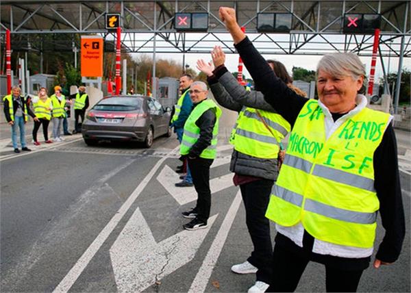 france  approval of yellow west tax deduction