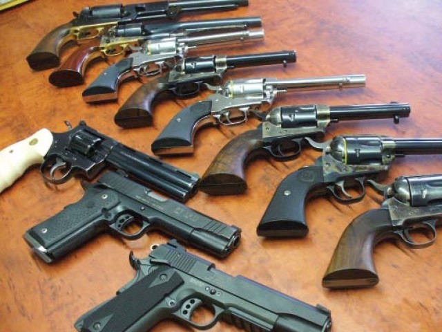 ਪੰਚਾਇਤੀ ਚੋਣਾਂ ਕਾਰਨ 90 ਫੀਸਦੀ ਅਸਲਾ ਥਾਣਿਆਂ ''ਚ ਜਮ੍ਹਾਂ