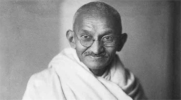most of gandhiji  s memories end in pakistan