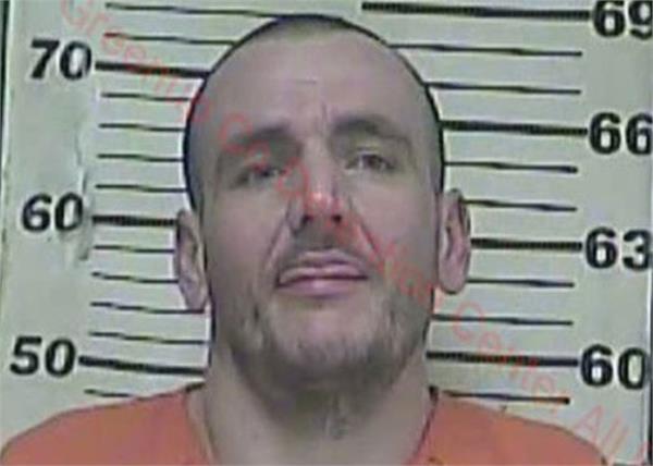 prisoner running from jail