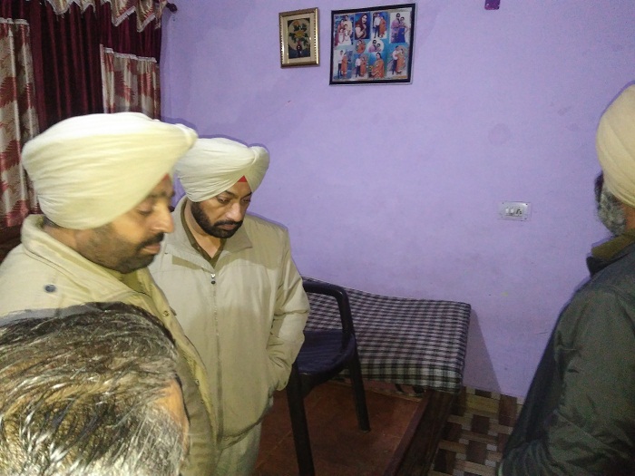 ਪ੍ਰੇਮਿਕਾ ਦੀ ਮੌਤ ਤੋਂ ਪ੍ਰੇਸ਼ਾਨ ਪ੍ਰੇਮੀ ਨੇ ਕੀਤੀ ਖੁਦਕੁਸ਼ੀ