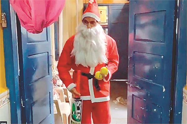 sachin tendulkar became a santa claus