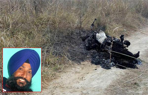 senior sad leader dead body found