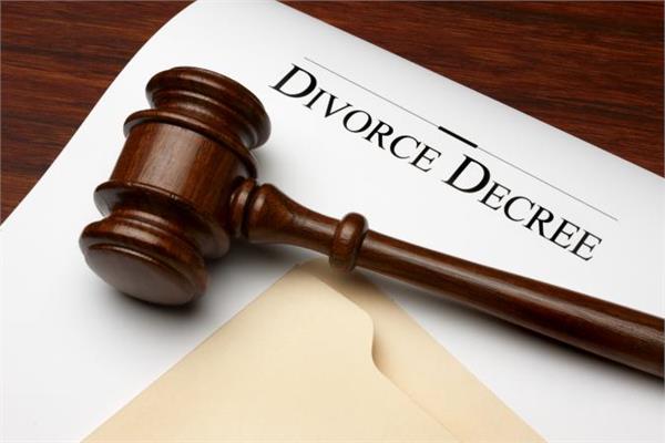 intellectuals expressed concern over the growing incidents of divorce