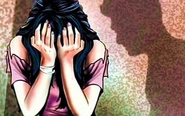 case against 3 on harassment of girl student