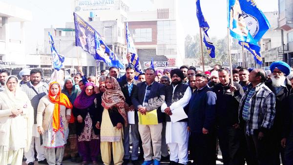 bahujan samaj party  s demand letter to the governor regarding the problems
