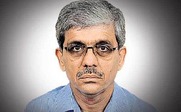 the unobtrusive officers are not running and black magic